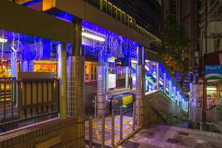 Hong Kong, China - December 10, 2016: popular Central-Mid-Levels escalator in Shelley and Staunton Street by night, Soho district, Central Hong Kong, famous for bars, restaurants, clubs and nightlife.のeditorial素材