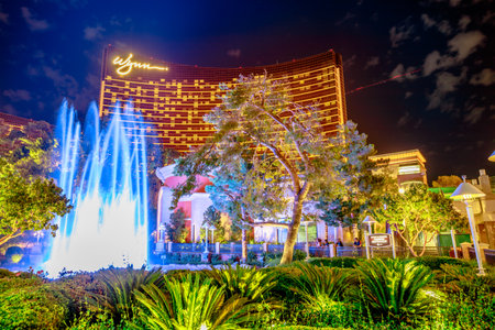 Las Vegas, Nevada, United States - August 18, 2018: Wynn Las Vegas colorful Fountain Show by blue hour, a new fountain show from June 2016. The Wynn is Resort Hotel Casino, a 5-star in Las Vegas Stripのeditorial素材