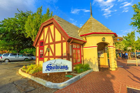 Solvang, California, United States - August 10, 2018: visitor information and welcome sign: Solvang, Santa Ynez Valley, Santa Barbara County. Danish architecture of California major tourist attractionのeditorial素材