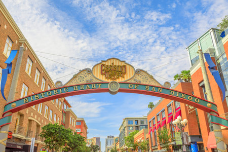 San Diego, California, United States - July 31, 2018: Historic Heart of San Diego sign entrance of San Diegos Gaslamp Quarter in Downtown with Victorian architecture of Fifth Avenue on background.のeditorial素材