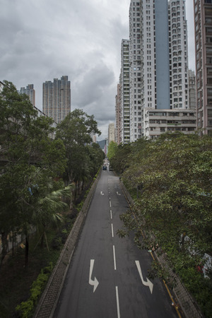 Low traffic in Kowloon, Hong Kong.のeditorial素材