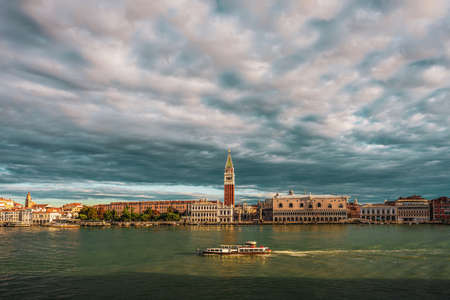 Panoramic view of Venice's old town, Italy.のeditorial素材