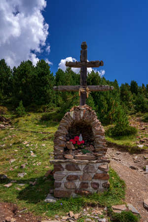 Crucifix in the mountains, South Tyrol.のeditorial素材