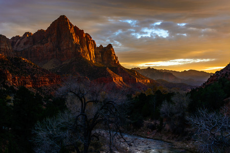 The Watchman, Zion National Park, Springdale, UTの写真素材