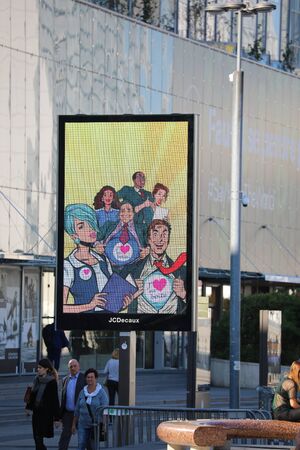 Paris, France - October 16, 2018: JCDecaux Modern Electronic Advertising Board At La Defense, Paris, France, Europeのeditorial素材