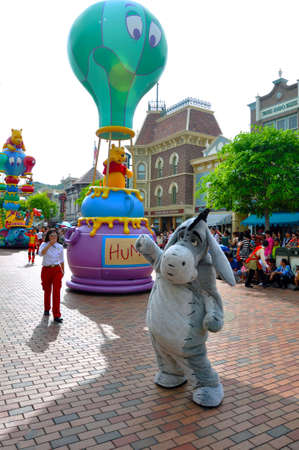 Eeyore from Winney the pooh of Disney carnival parade.のeditorial素材