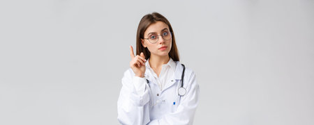 Healthcare workers, medicine, insurance and covid-19 pandemic concept. Smart professional female...
