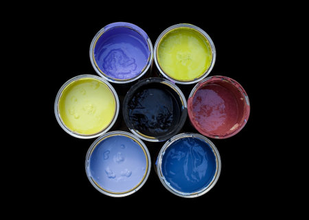 Colors cans