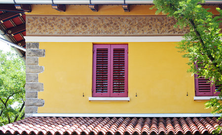Yellow houseのeditorial素材