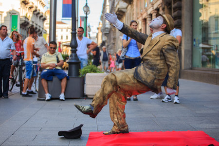 MILAN, ITALY - JUN, 30: Mime during a performance in the street on Jun 30, 2013のeditorial素材