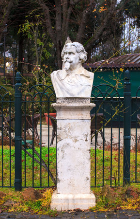 Half-length sculpture of Salvatore Greco dei Chiaramonte, Villa Borghese in Romeのeditorial素材