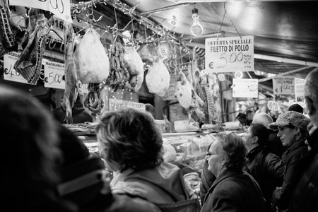 PALERMO, ITALY - DECEMBER 28, 2013: View of open air meat market in Ballaro famous neighborhood in Palermoのeditorial素材