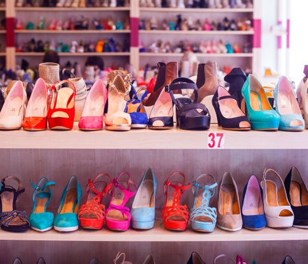 View of Italian female shoes on shelves of shopのeditorial素材