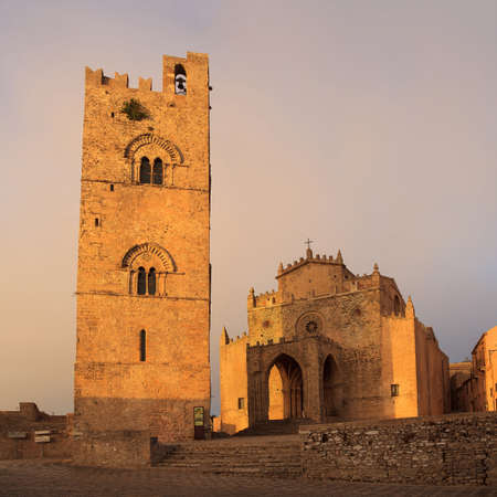 View of Duomo dellâAssunta, Mother church of Erice Trapaniの写真素材