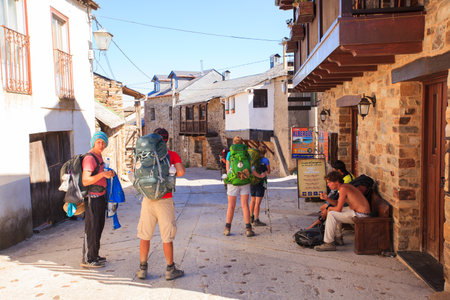 EL ACEBO DE SAN MIGUEL, SPAIN - AUGUST, 05: Pilgrimns along the way of St. James on August 05, 2016のeditorial素材
