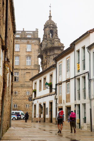 SANTIAGO, SPAIN - AUGUST, 17: Pilgrimns go to the Santiago cathedral on August 17, 2016のeditorial素材