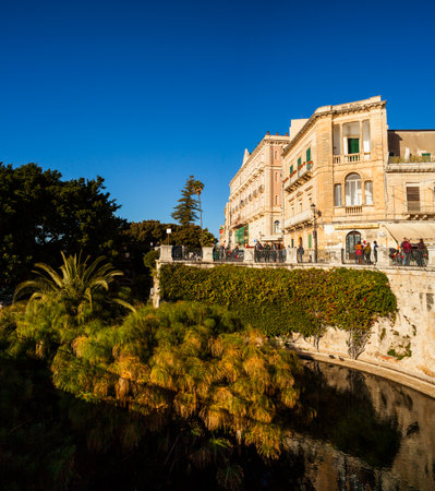 View of the Papyrus fountain in Ortigia, Syracuse のeditorial素材