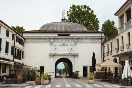 The Gate of St. Tommaso in Treviso, Italyの写真素材