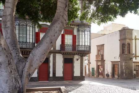 Beautiful old building with oriel window in hisotrical part of Las Palmas, Canary Islandsの写真素材