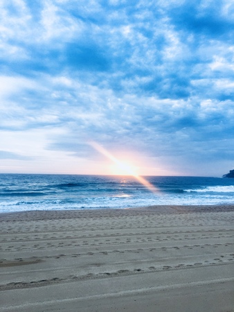 Sunrise on manly Beachの写真素材