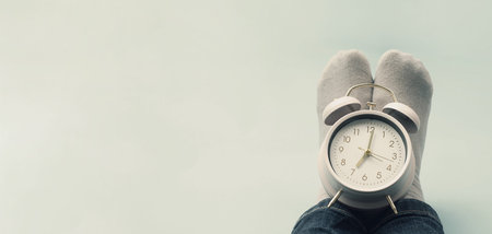 Alarm clock, time is running out, reminder and planning, finish a deadline, timetable and stress,...