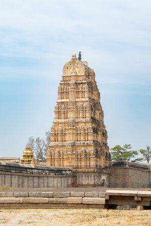 Virupaksha temple in Hampi, South India, historic monument of the ancient Vijayanagara Empire, Hindu culture and religionの写真素材