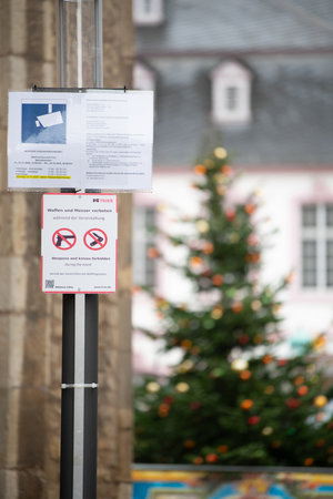 Christmas market in Trier, Germany, security concept pedestrian zone, knife and weapon free area, Advent time, winter season, November 30th 2025のeditorial素材