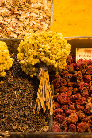 Dry herbal plant at the market place for saleの写真素材