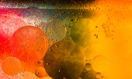 Oil bubbles inside water base form patterns