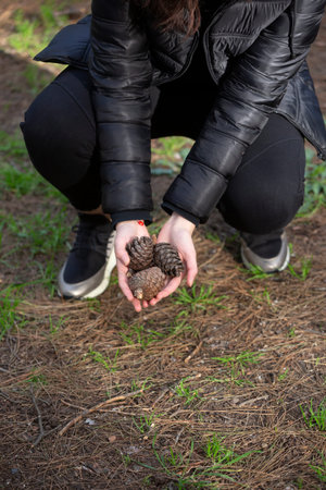 girl hand shows a symbol