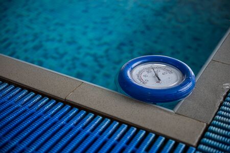 Water temperature gauge for swimming pools. Selective focus.の写真素材