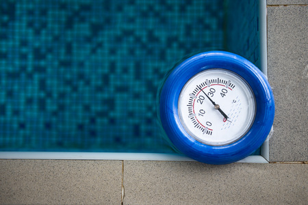 Water temperature gauge for swimming pools. Selective focus.の写真素材