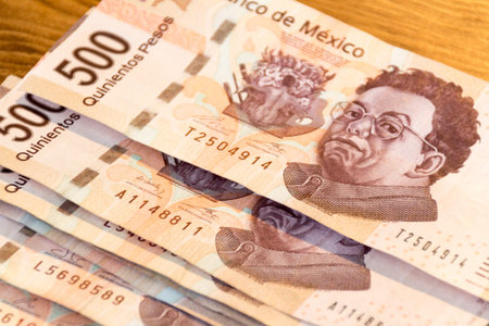 Photograph of some five hundred mexican pesos bills