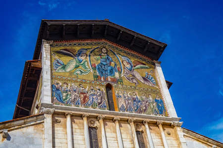 Famous mosaic by Berlinghieri on Basilica of San Frediano in Lucca Tuscany Italyの写真素材