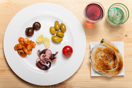 Variation of greek bean starters on a plateの写真素材