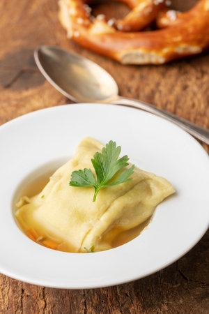 swabian maultasche in brothの写真素材