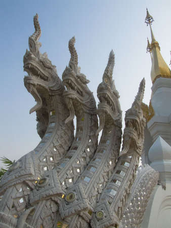 Statue Serpentの写真素材