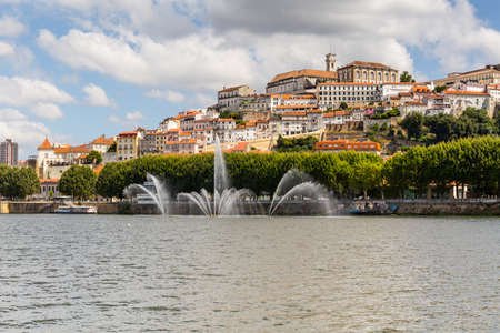 Coimbra was the capital of portugal until 1255 and today is the headquarter of one of the most ancient university in Europe. Many tourists visit Coimbra every year to enjoy its cultural beauty.のeditorial素材