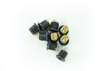 Panel mount DC jack