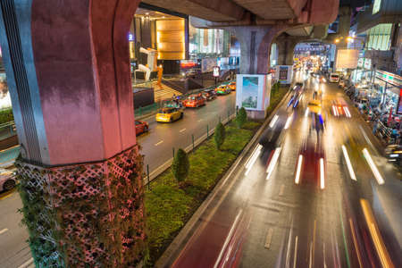 Bangkok, Thailand- August24,2016 :Cars moving down the road at Siam Square bangkokのeditorial素材