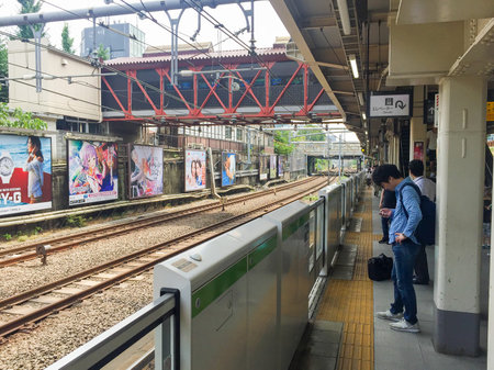 TOKYO , JAPAN - July 26, 2017 : Pedestrians cross at Shibuya Crossing in Tokyo , Japan.のeditorial素材