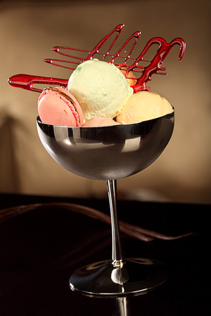 ice cream in the bowlの写真素材