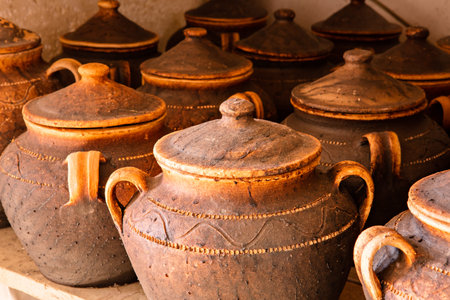 handmade production of earthen vessels