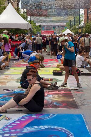 Denver Chalk Art Fest 2014, 5 artists all in a rowのeditorial素材
