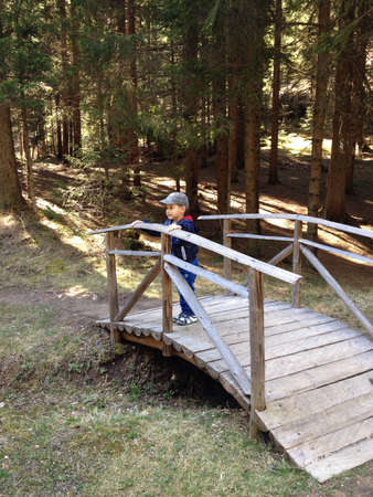 Kids in natureの素材