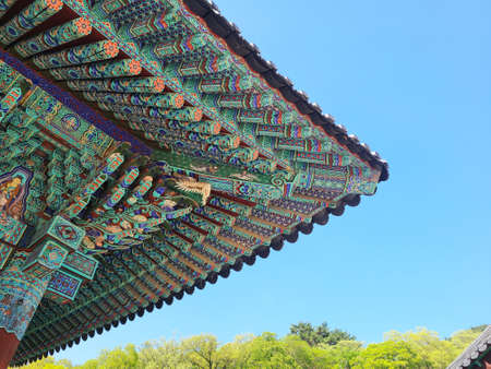 A temple in the mountains, a pattern under a tiled roof