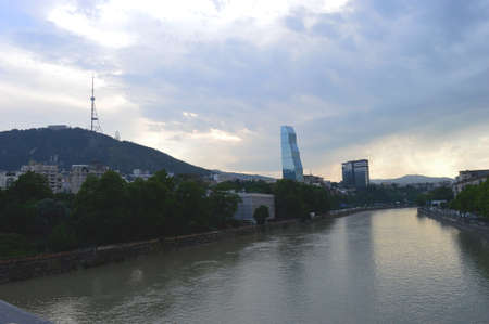 Kura river in Tibilisi, Georgiaの写真素材