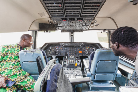 Detail of the front landing gear of a decommissioned l-1011 TriStar in Cotonou, Beninのeditorial素材