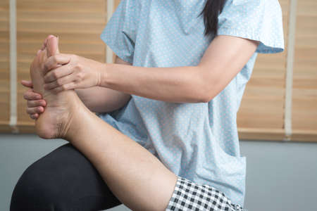 Thai massage series : Leg and foot massage