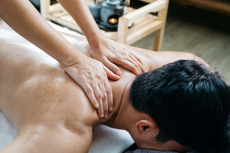 Thai massage series : Back and shoulder massage